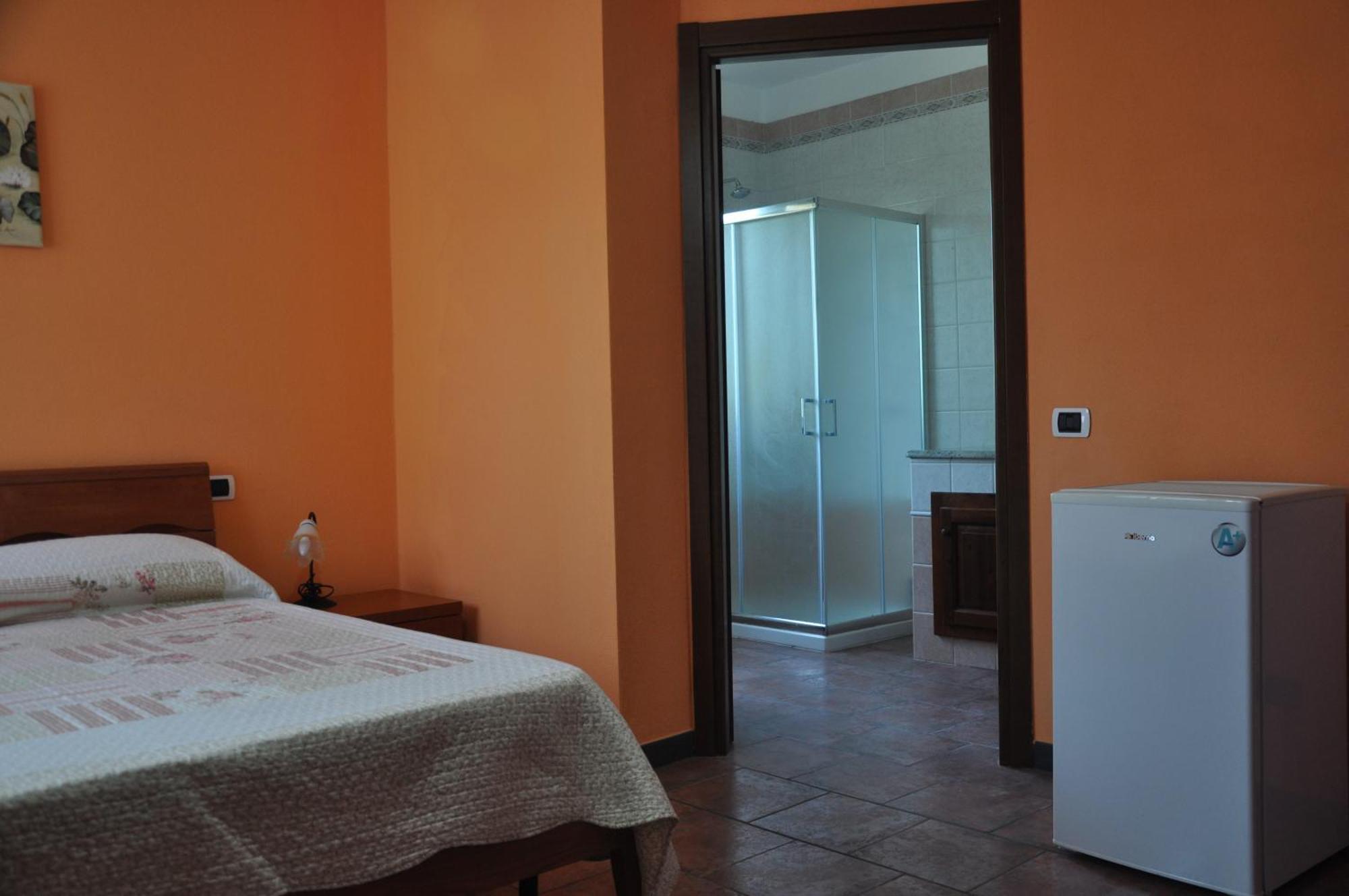 B&B Gassa D'Amante Capoterra Kültér fotó