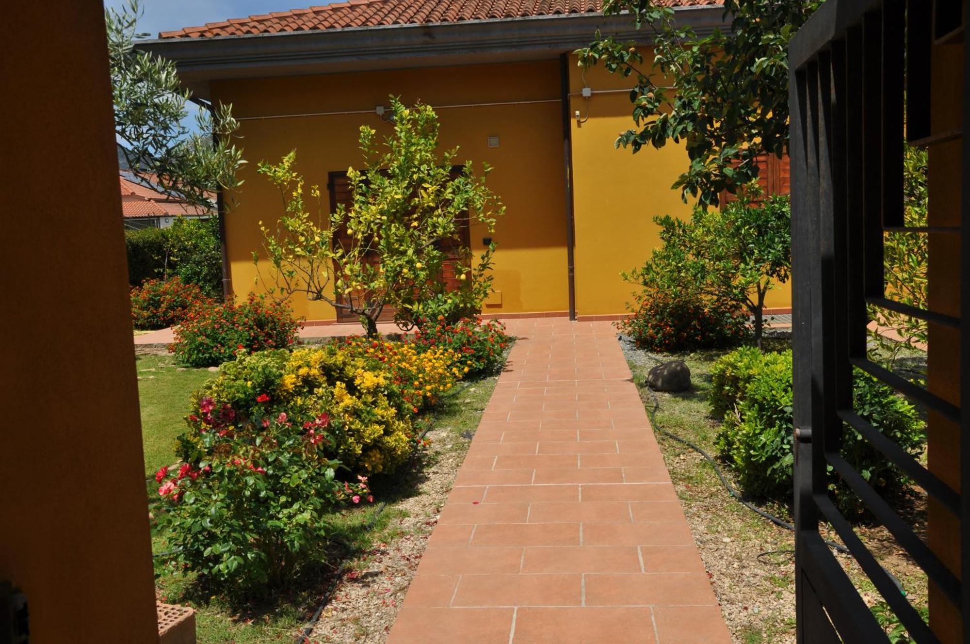 B&B Gassa D'Amante Capoterra Kültér fotó